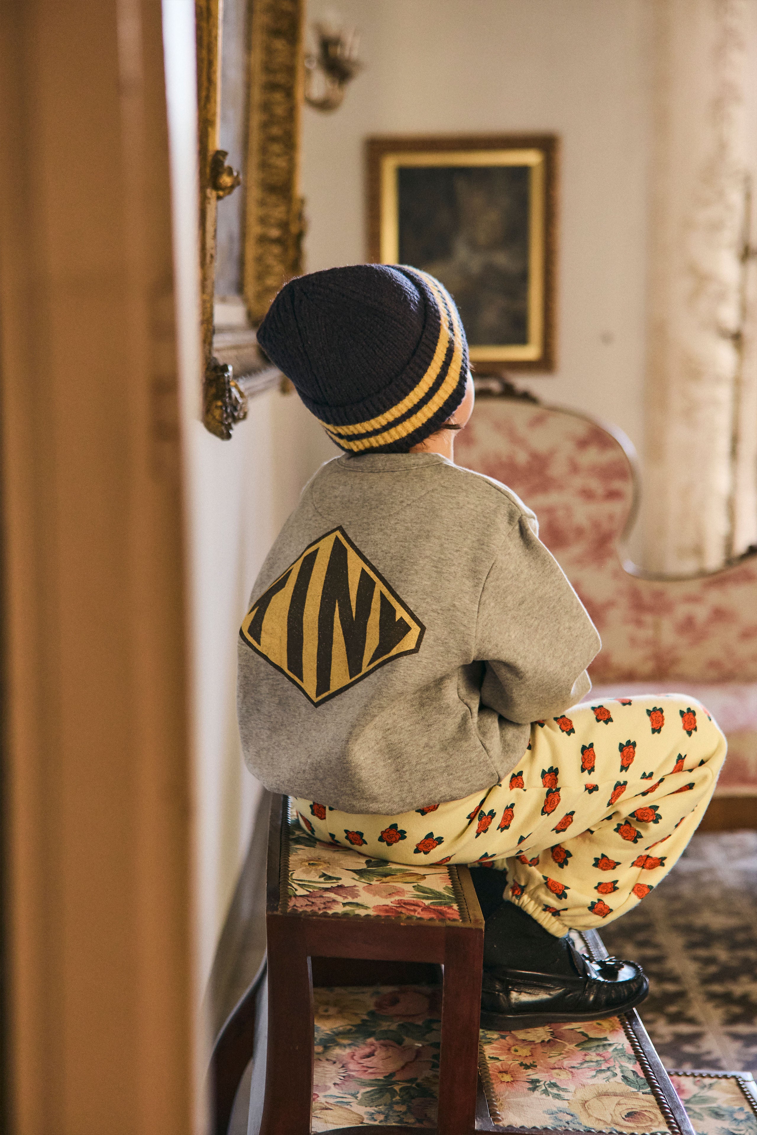 Tiny Cottons Diamond Tiny Graphic Sweatshirt