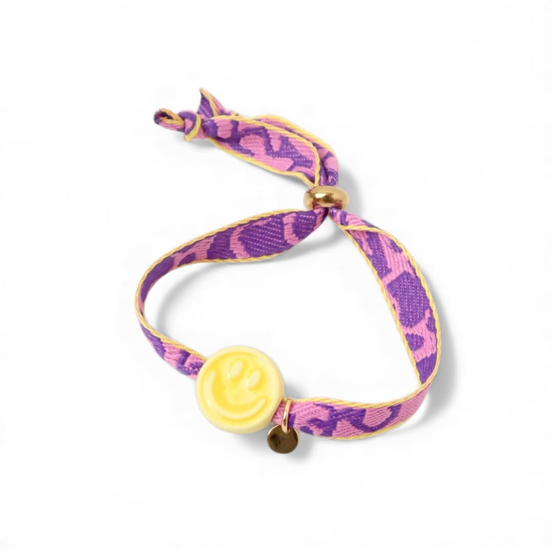 Love Issue Happy Smiley Yellow Swirl Armband