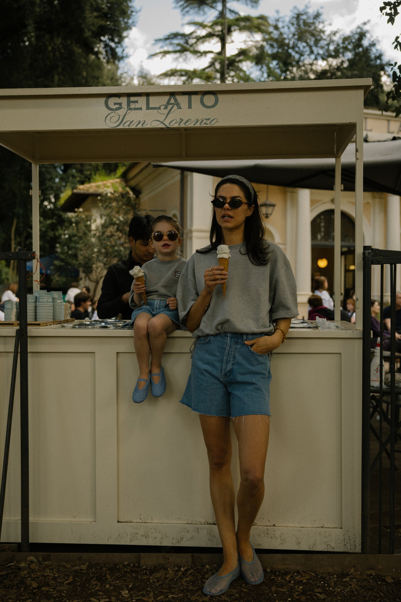 Charlie Petite Romee Short Mom X Mini : Girls