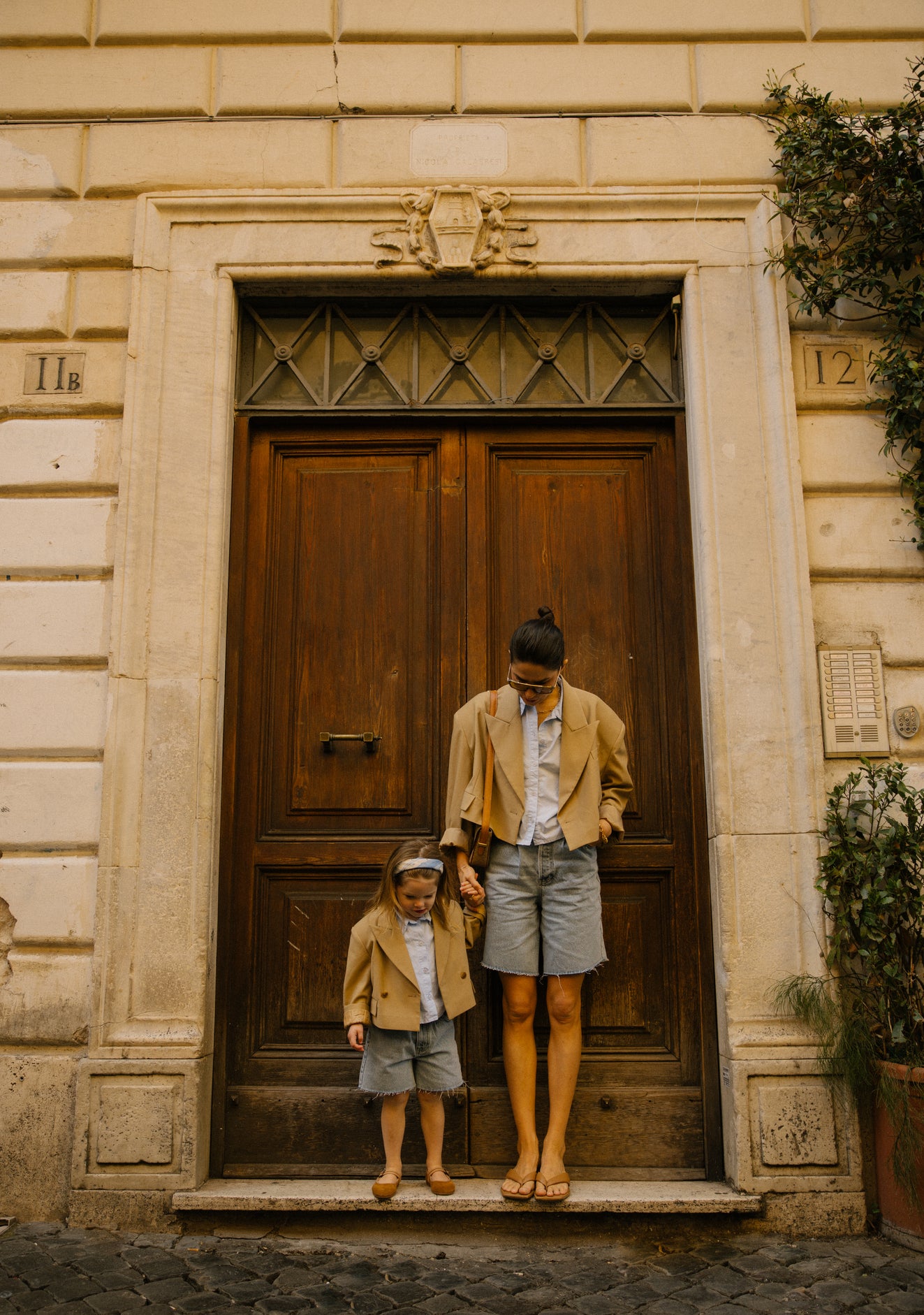 Charlie Petite Rosie Blazer Mom X Mini: Mommy