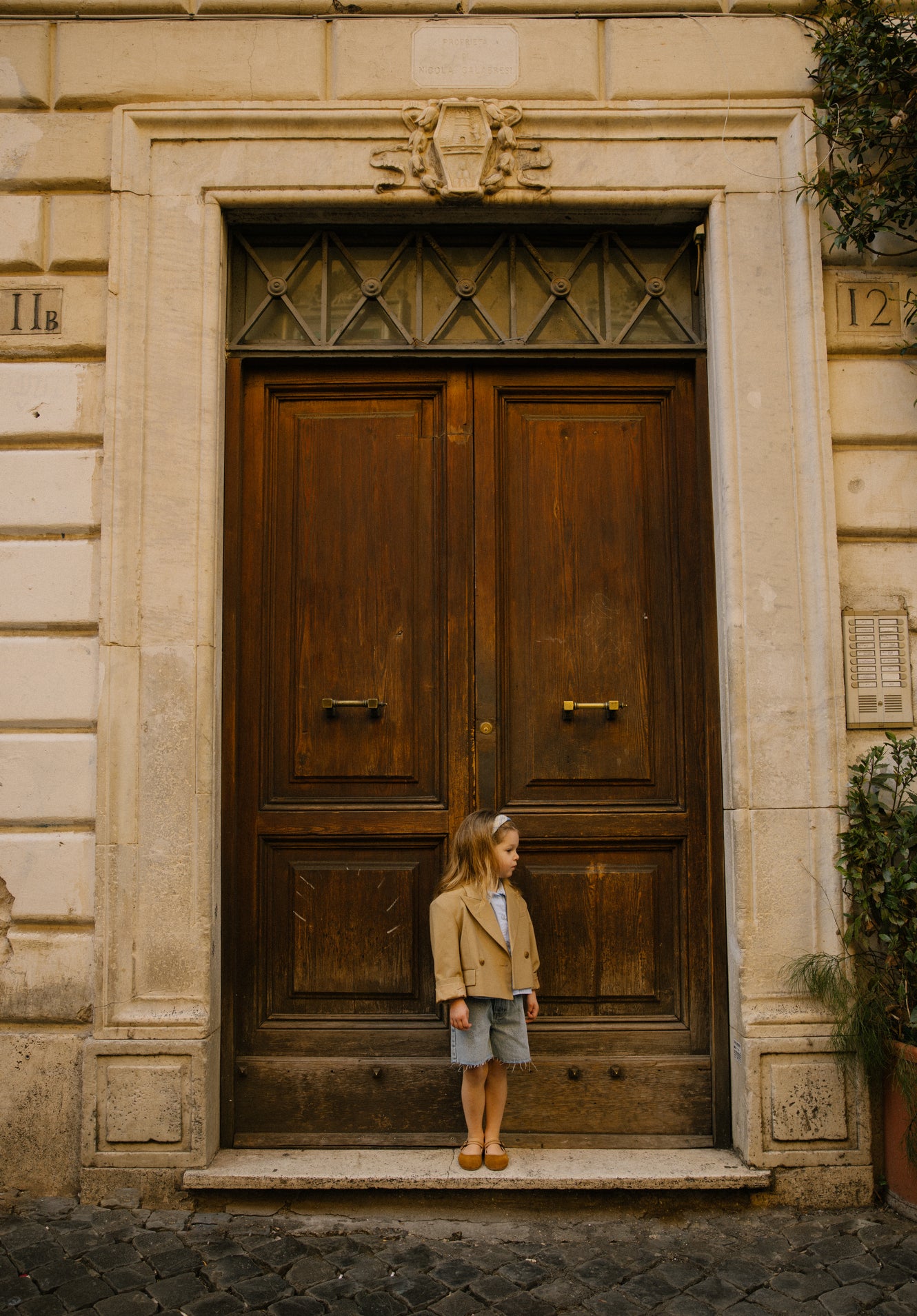 Charlie Petite Rosie Blazer Mom X Mini Camel: Girls