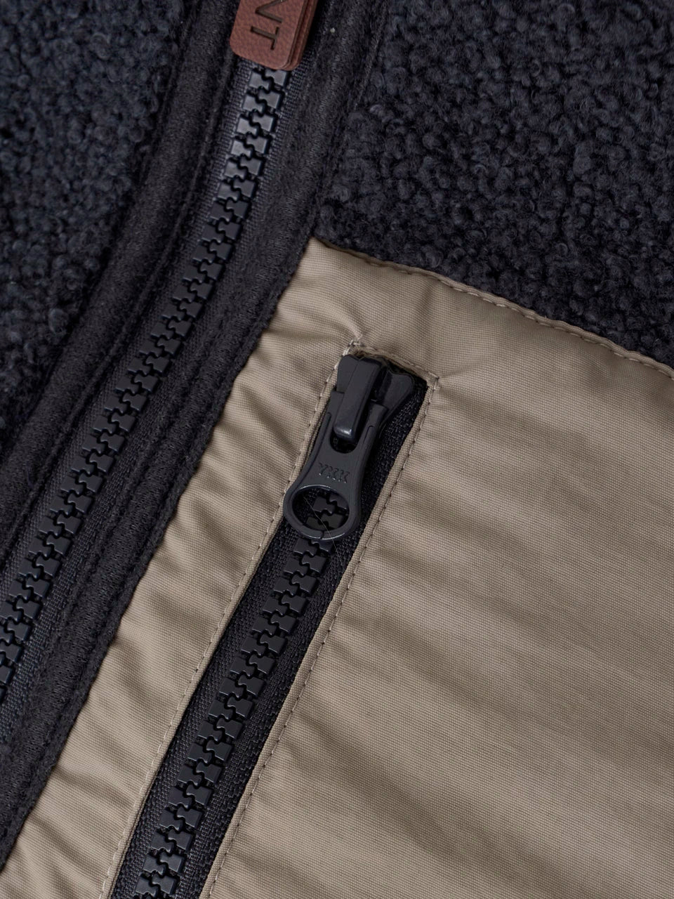 EnFant Waistcoat Teddy Ebony