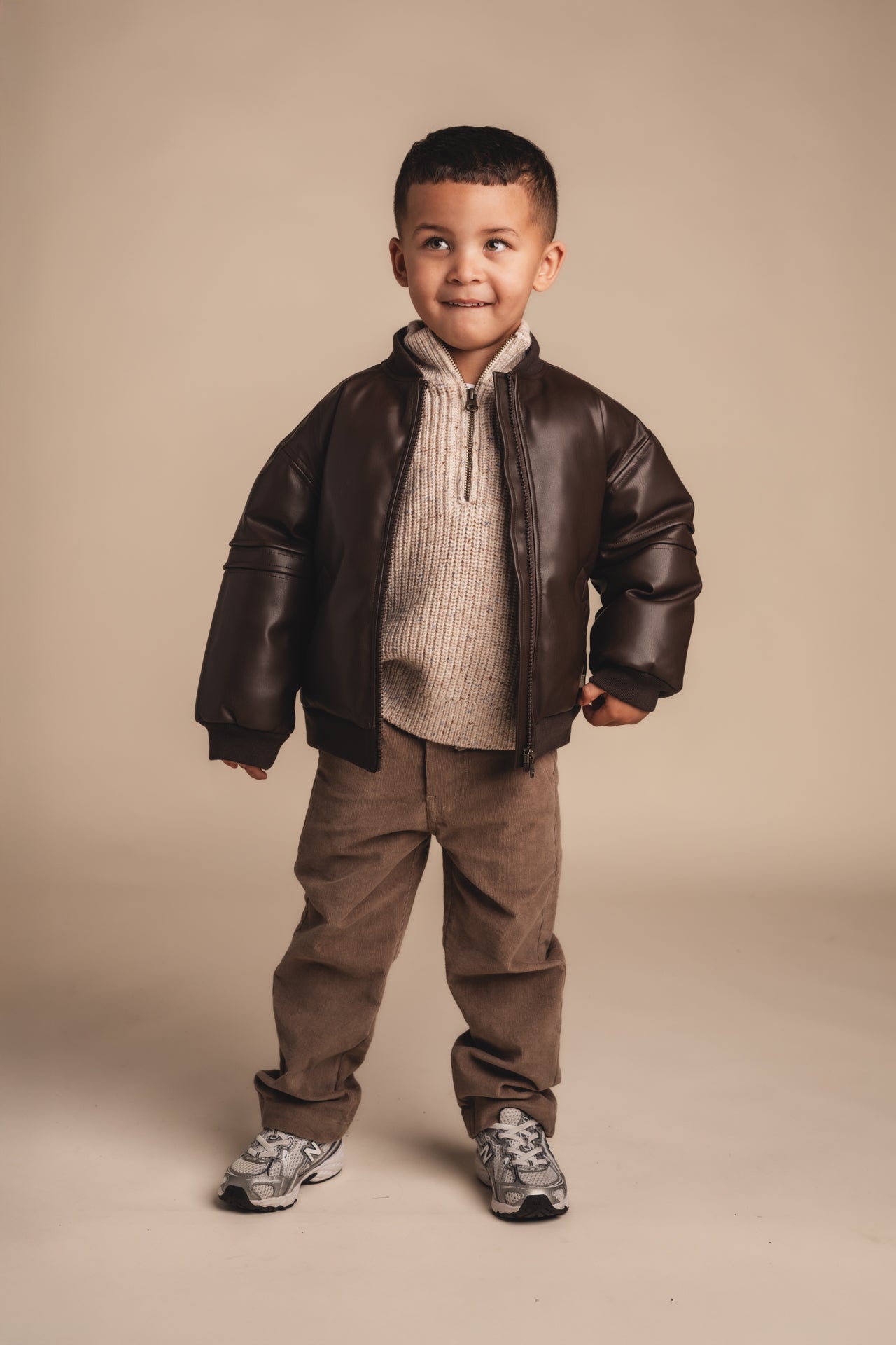 Baje Studio Luigi Jas Brown Choco
