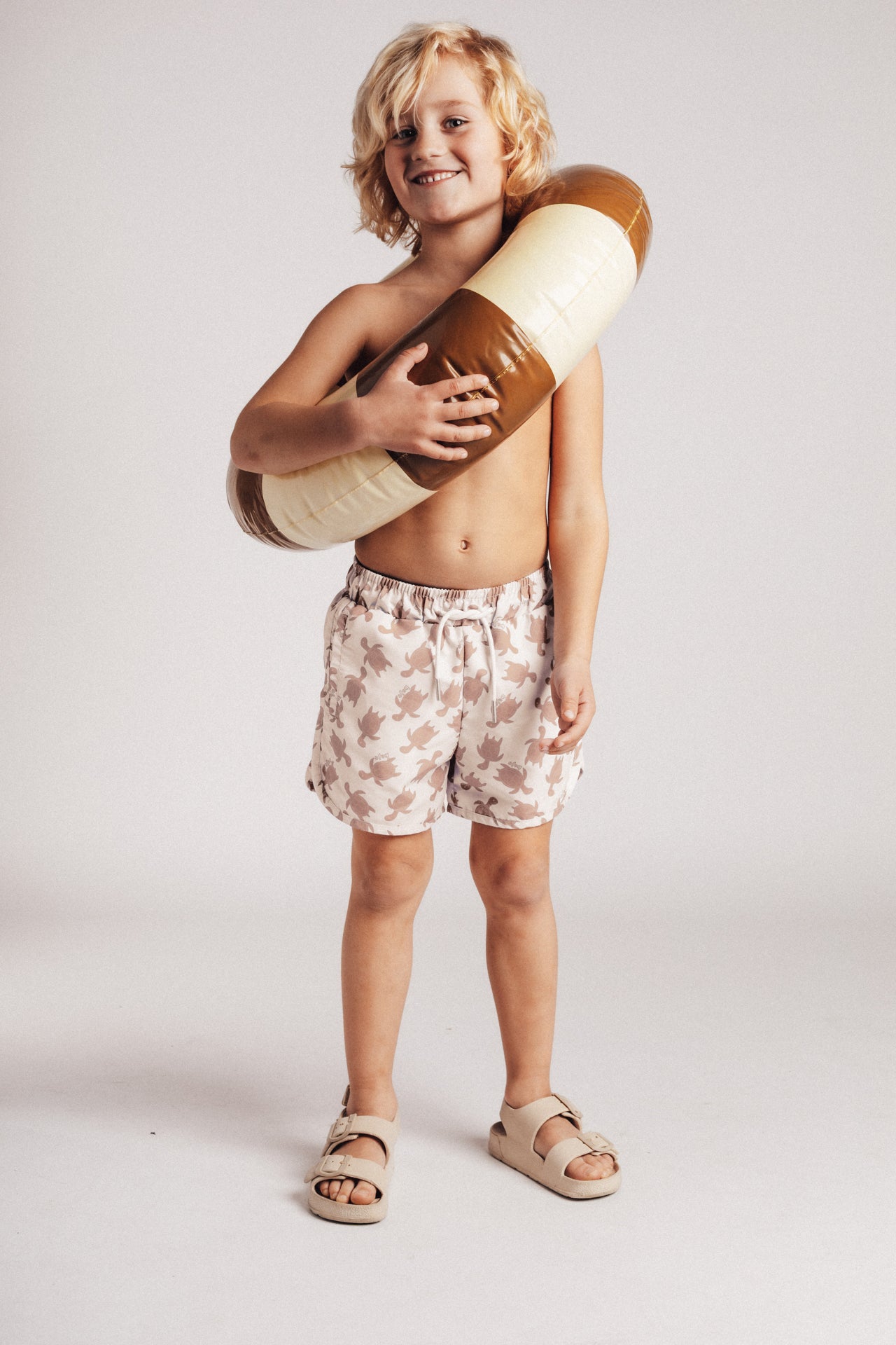 Baje Studio Mello Print Swimshort Creme Oat