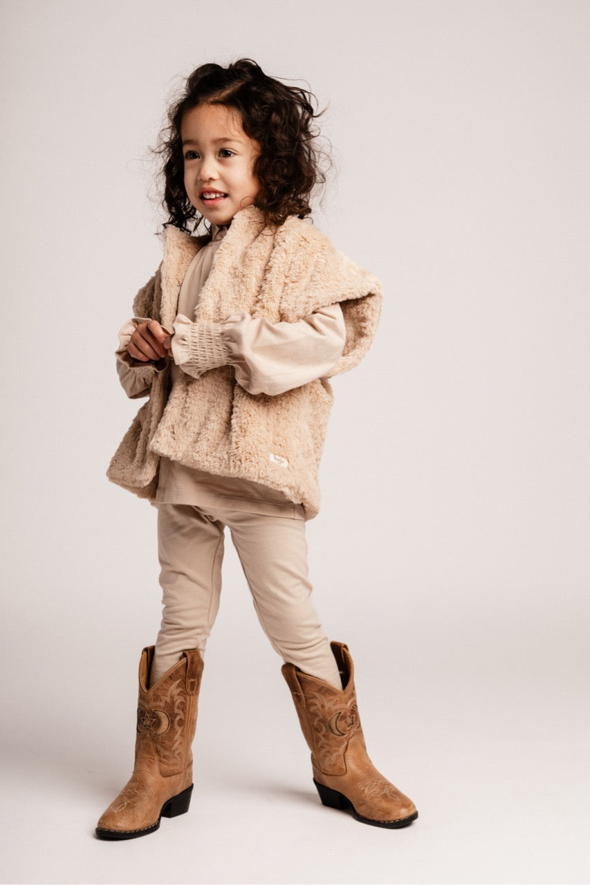 Baje Studio Rossa Gilet Sand Dessert