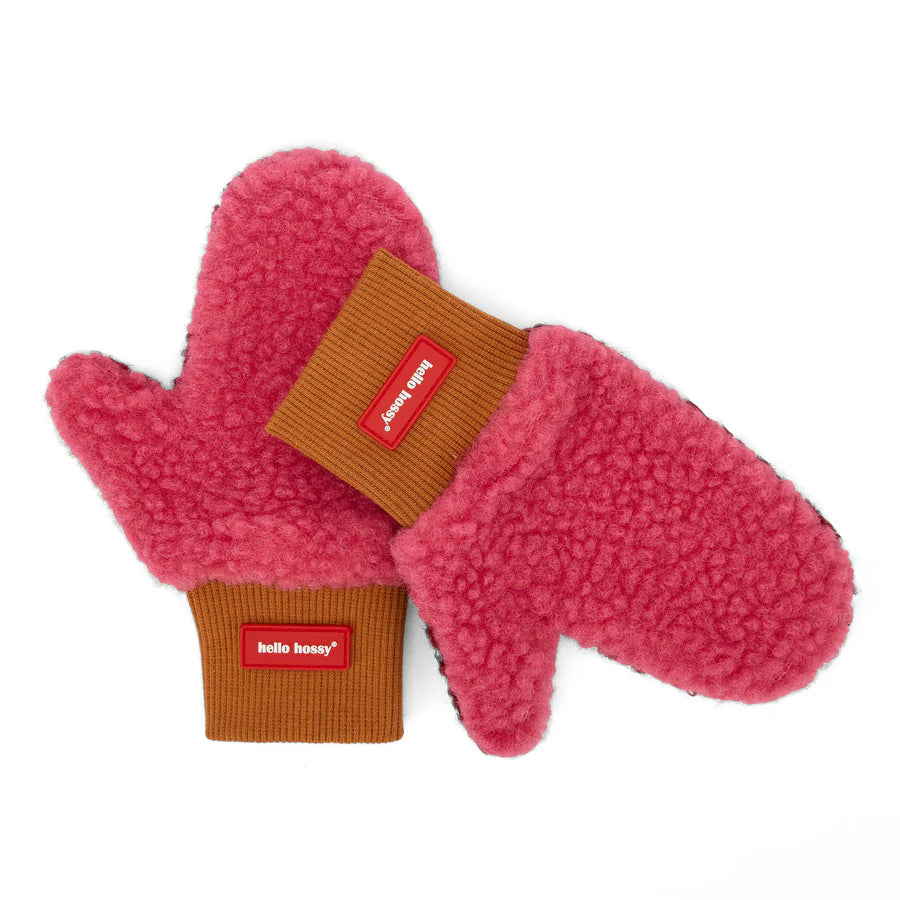 Hello Hossy Heaty Tara Wanten Pink