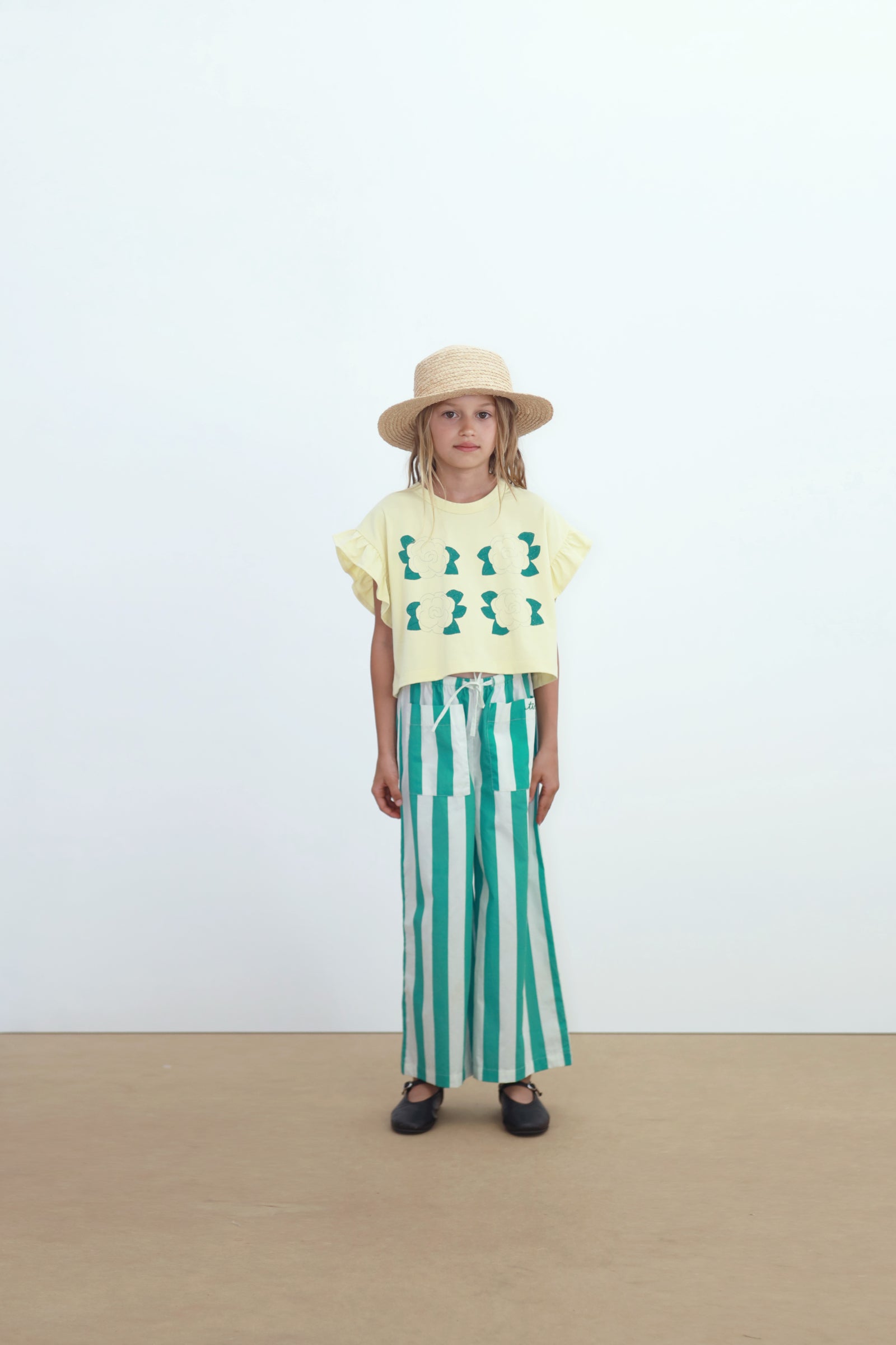 Tiny Cottons Yellow Flower Graphic Crop T-shirt
